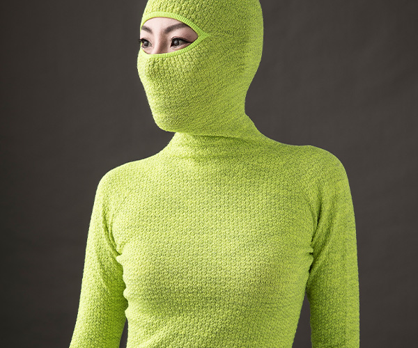 バラクラバ付きベースレイヤー